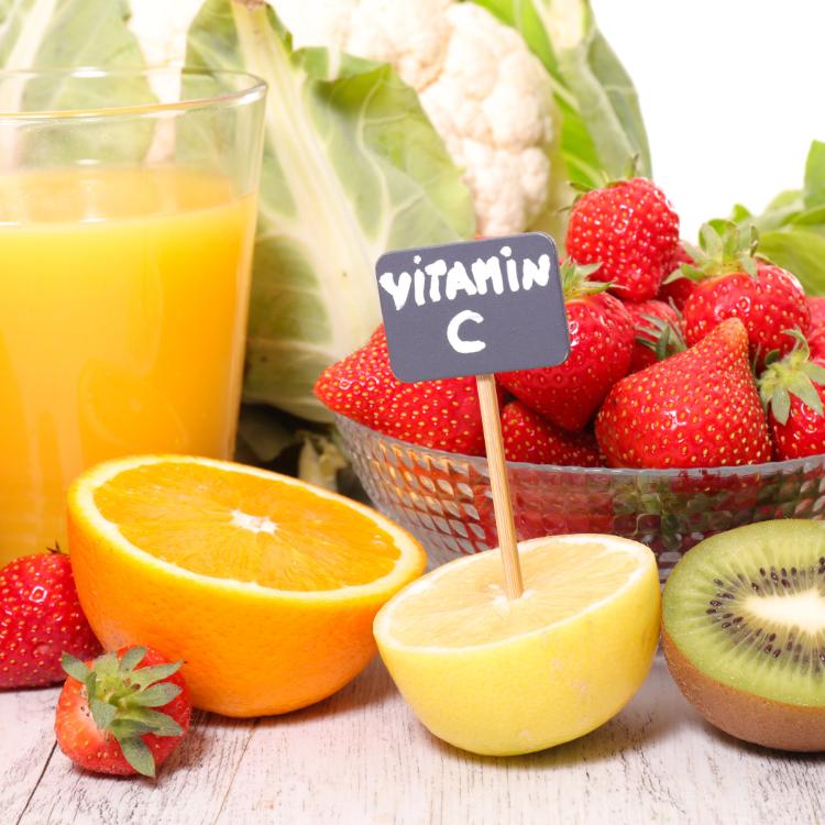 59383467 - vitamin c, assorted fruit