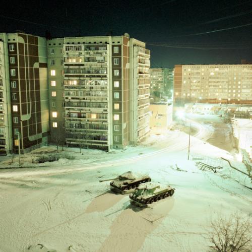 </a> Czołgi na osiedlu w Jekaterinburgu z książki 