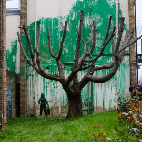 Nowy mural Banksy'ego w Londynie (Fot. Matthew Chattle/Future Publishing/Getty Images)