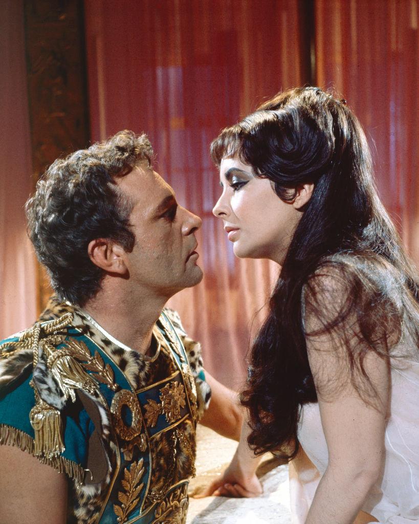 Richard Burton i Elizabeth Taylor w filmie „Kleopatra” (1963) (Fot. Silver Screen Collection/Hulton Archive/Getty Images)