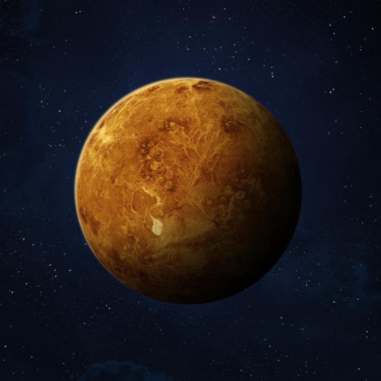 Wenus w koniunkcji ze Słońcem w Wadze to ważne wydarzenie astrologiczne, bo ostatnie spotkanie tych planet w Wadze miało miejsce 150 lat temu. (Fot. iStock)