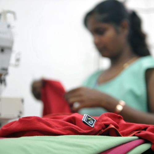 Fabryka Craft Adid Mauritius, ubranie z bawełny Fairtrade, fot. Manfred Winner