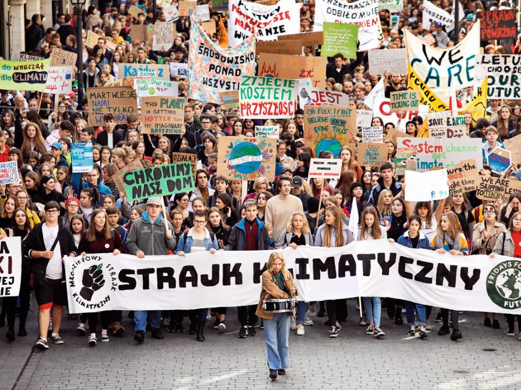  Młodzieżowy Strajk Klimatyczny w Krakowie. (Fot. Jakub Włodek, Agencja Gazeta)