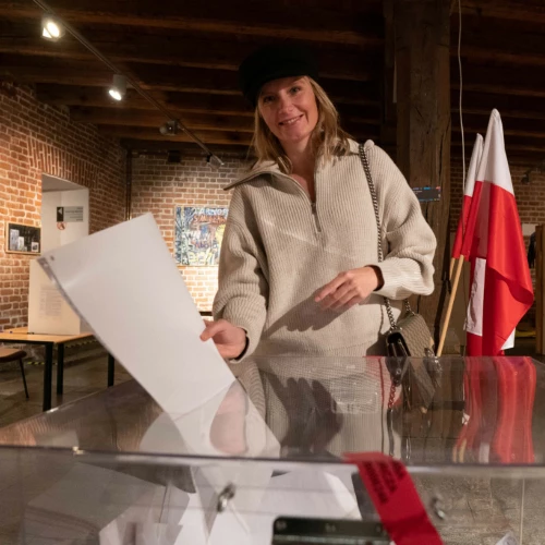 Wybory parlamentarne, 15 października 2023 roku. Głosowanie we Wrocławiu (Fot. Krzysztof Kaniewski/Reporter/East News)