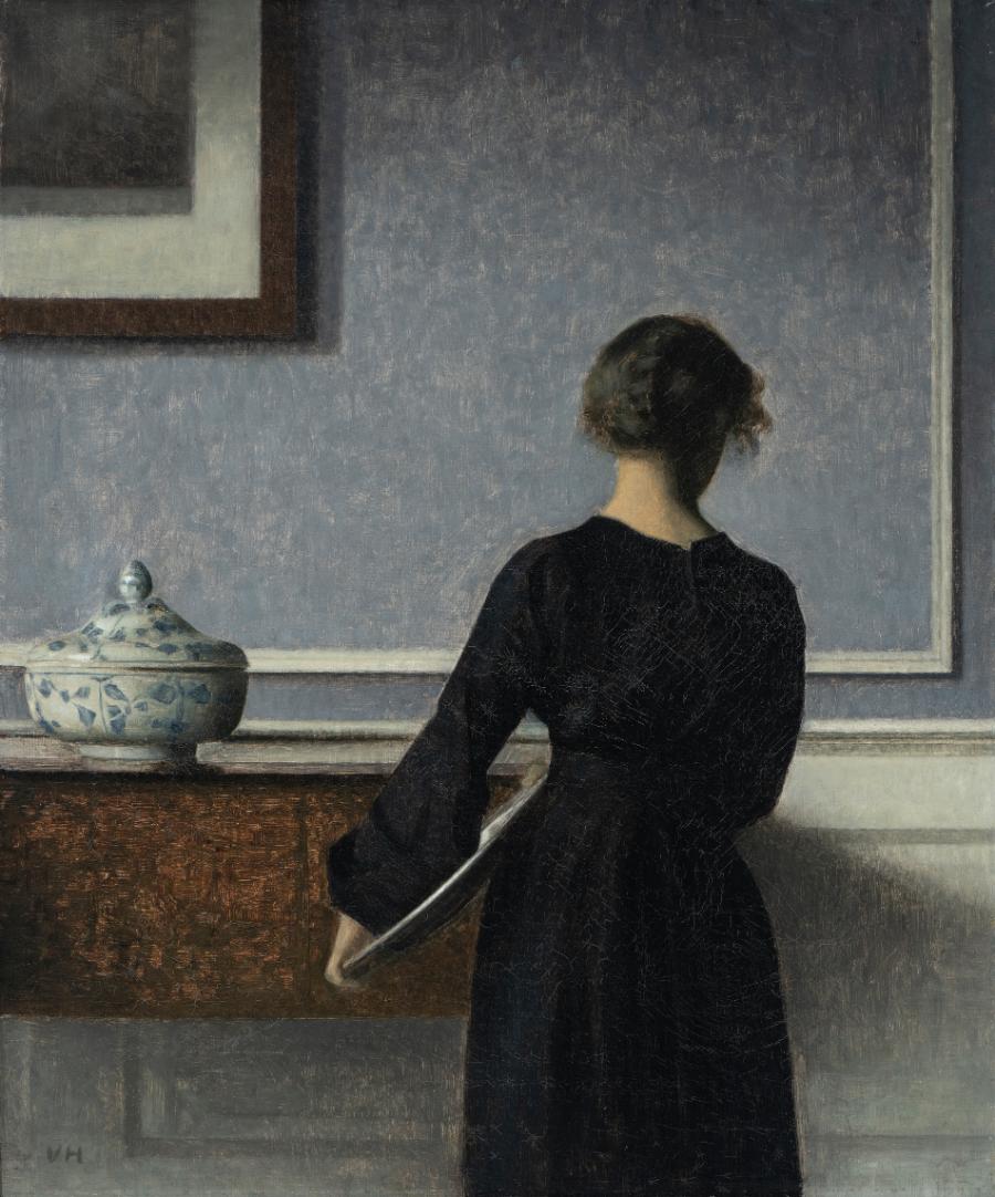 Vilhelm Hammershøi (1864–1916, Dania), „Wnętrze z młodą kobietą widzianą od tyłu” 1904, olej, płótno Randers Kunstmuseum (Fot. Randers Kunstmuseum)