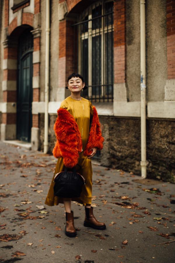 Paryż street fashion (Fot. Spotlight. Launchmetrics/Agencja FREE)