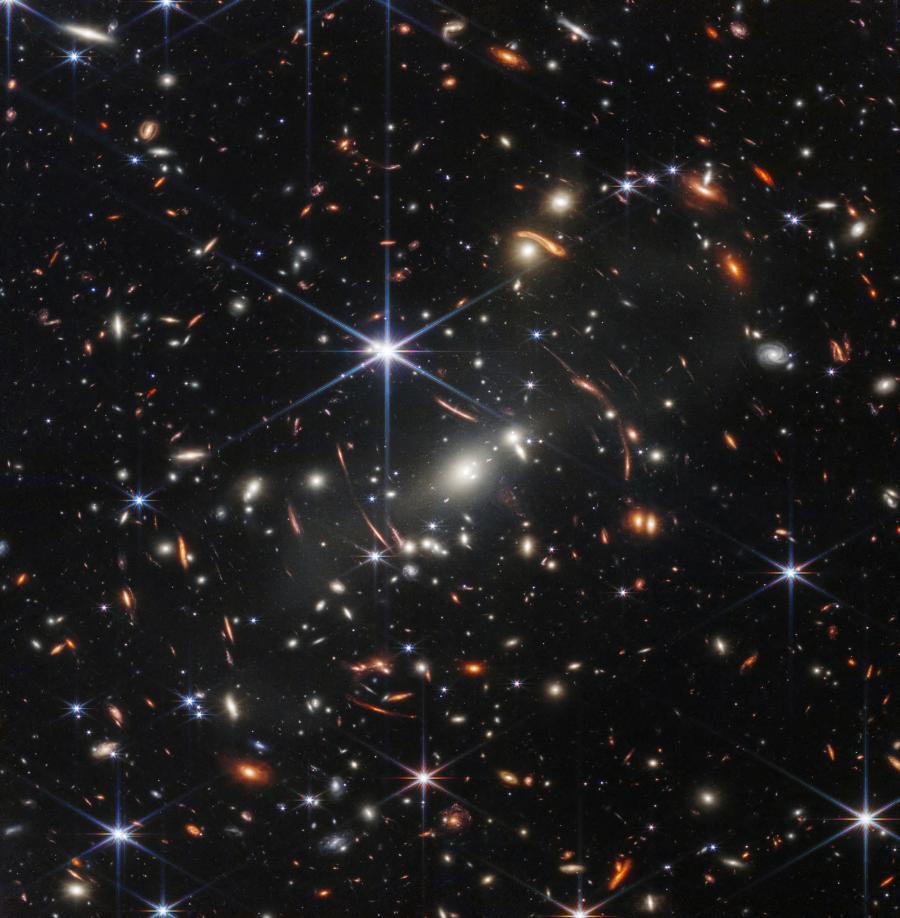 „Pierwsze Głębokie Pole Webba” to najdalszy zakątek wszechświata, który udało się dostrzec. (Fot. NASA/Reuters/Forum)