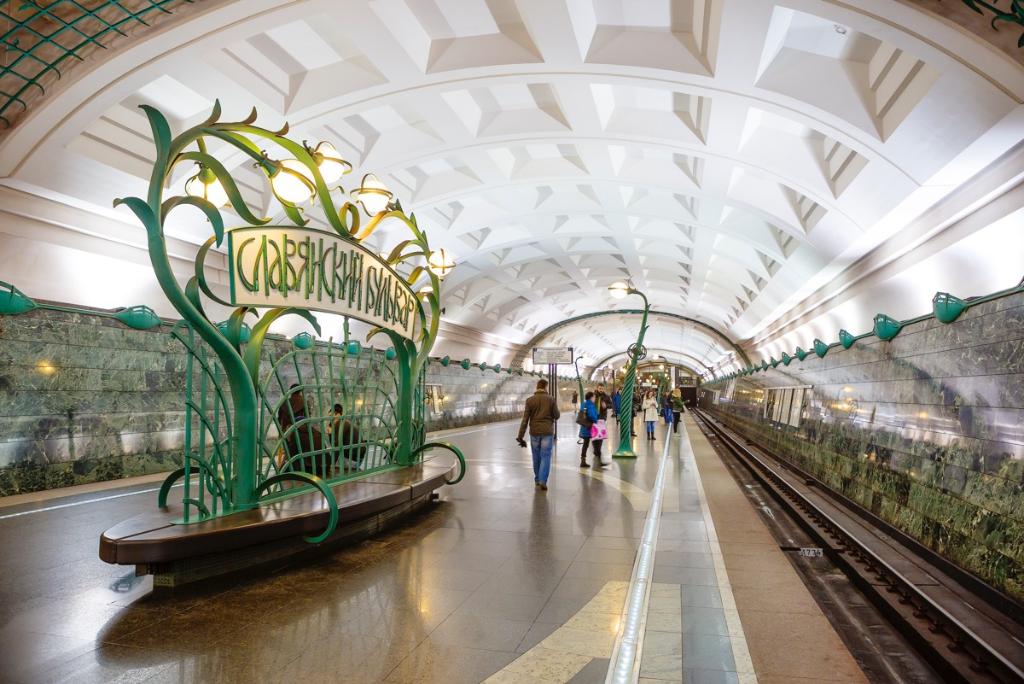 44 stacje stołecznego metra to obiekty narodowego dziedzictwa kulturowego. (Fot. iStock)