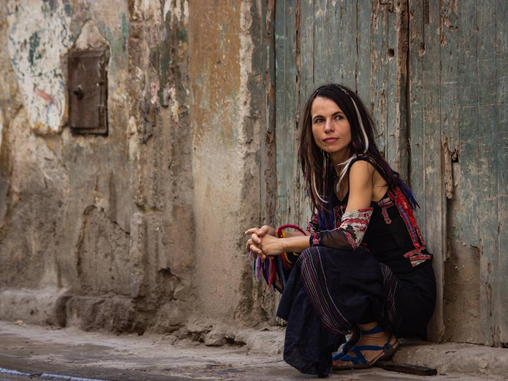  Joanna Pyrek mówi o sobie, że jest nomadką i przynależy do wielu miejsc. (Fot. archiwum prywatne bohaterki)