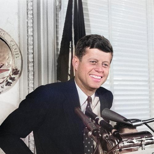 John F. Kennedy w 1960 roku jako senator (Fot. Circa Images/Universal Images Group/Forum)