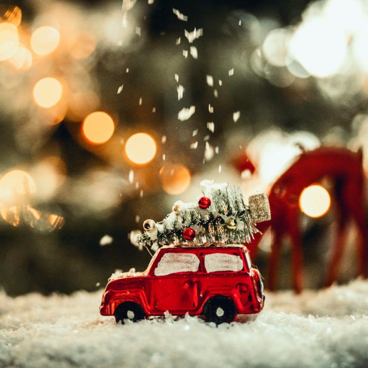 Marzy ci się grudniowy wyjazd? Doradzamy, gdzie pojechać na święta Bożego Narodzenia! (Fot. iStock)
