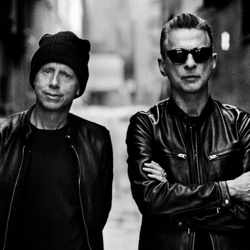 Dave Gahan i Martin Gore, członkowie zespołu Depeche Mode (Fot. Anton Corbijn/materiały prasowe Sony Music)