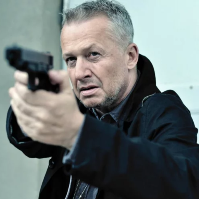Bogusław Linda w serialu „Paradoks” (Fot. screen z serialu „Paradoks”)