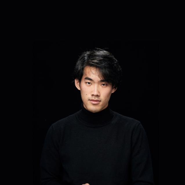 Bruce (Xiaoyu) Liu z Kanady został zwycięzcą XVIII Konkursu Chopinowskiego. (Fot. materiały prasowe)