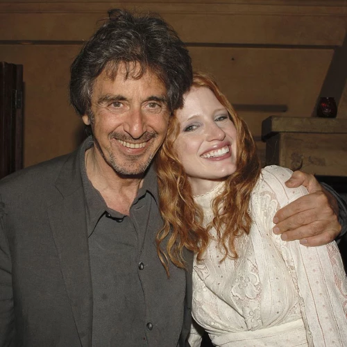 Al Pacino i Jessica Chastain w 2006 roku (Fot. Stephen Shugerman/Stringer/Getty Images)