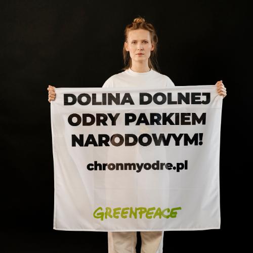 Agnieszka Żulewska, odtwórczyni roli głównej w serialu „Wielka woda”, wspiera apel Greenpeace o utworzenie parku narodowego w Dolinie Dolnej Odry. (Fot. materiały prasowe)