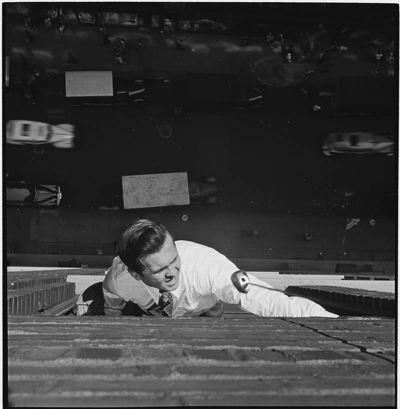 Johnny na celowniku, 1946 (Fot. Stanley Kubrick)