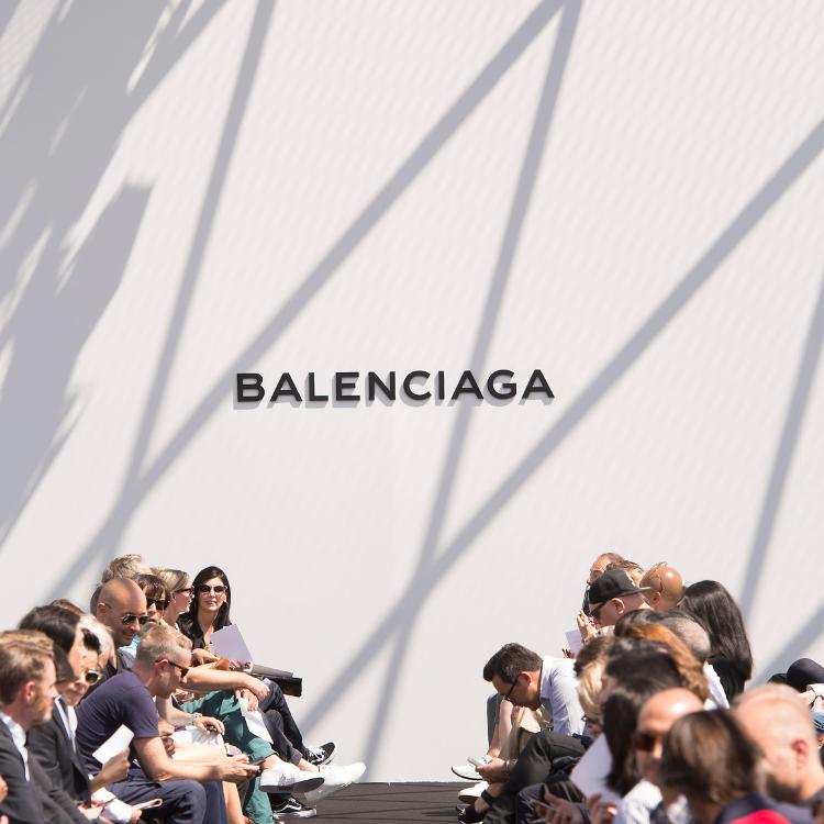 Pokaz męskiej kolekcji Balenciagi na wiosnę–lato 2017 (Fot. Spotlight)