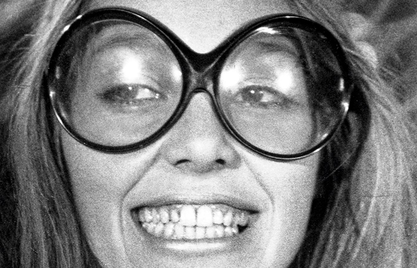 Małgorzata Braunek w słynnych okularach z filmu \