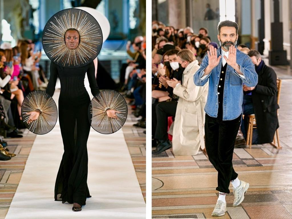 Dyrektor Kreatywny marki Schiaparelli Daniel Roseberry i jeden z jego projektów haute-couture wiosa-lato 2022. (Fot. Schiaparelli HC)