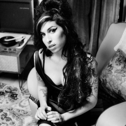 Amy Winehouse na planie teledysku do „Back to Black” (Fot. BEW Photo)