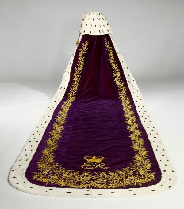 Coronation Robe by Ede & Ravenscroft, 1953 (Fot. materiały prasowe)