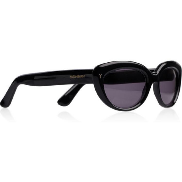 Net - A - Porter / Czarne okulary w stylu Marylin Monroe z najnowszej kolekcji Domu Mody Yves Saint Laurent