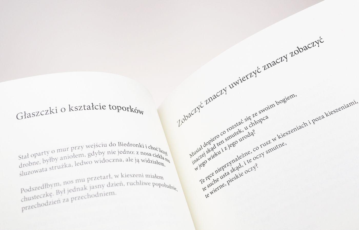 Wiersze Jerzego Jarniewicza z tomu „Mondo cane”, Wydawnictwo Biuro Literackie (Fot. Biuro Literackie). Tom do kupienia na poezjem.pl