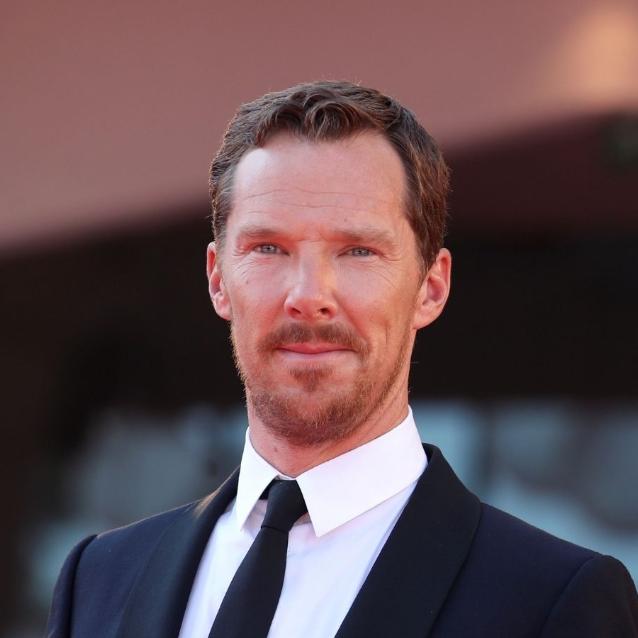 Benedict Cumberbatch to urodzony w 1976 roku w Londynie,] brytyjski aktor filmowy, telewizyjny i teatralny oraz producent. Popularność zdobył rolą Sherlocka Holmesa w serialu „Sherlock”. (Fot. Yara Nardi/Archiwum Reuters/Forum)