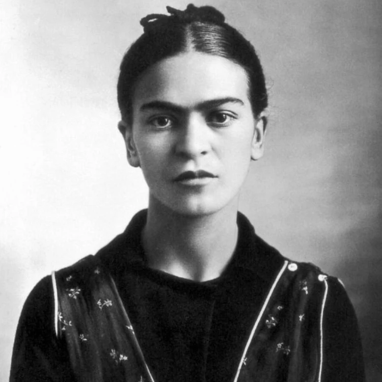 Frida Kahlo w 1932 roku w obiektywie jej ojca, Guillermo Kahlo (Fot. BEW Photo)