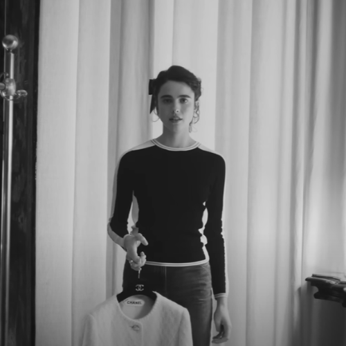 Kadr z wideo marki Chanel, reż. Dave Free