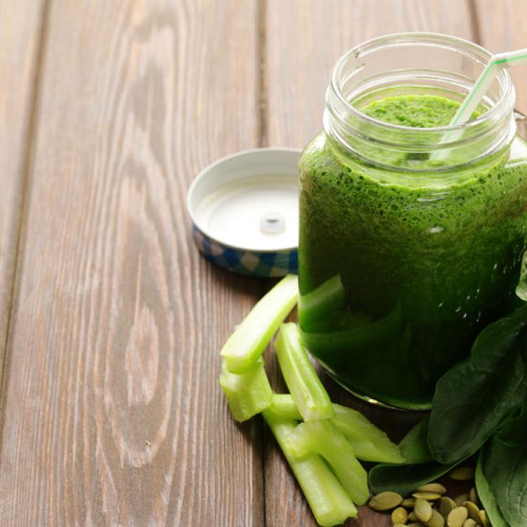 51745108 - beverage with spinach, celery and pumpkin seeds, detox and healthy food