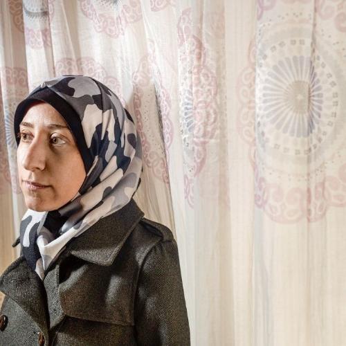 Dr Amani Ballour w swoim domu w Gaziantepie, mieście w południowej Turcji, w pobliżu granicy z Syrią. (Fot. Forum)