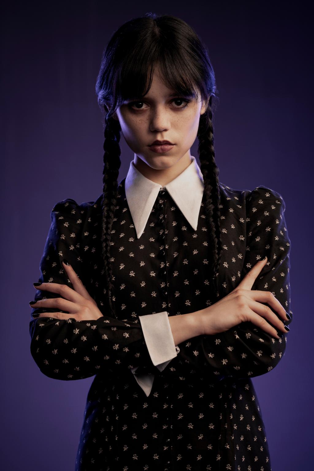 Jenna Ortega w roli Wednesday Addams w nowym serialu Tima Burtona (Fot. materiały prasowe Netflix)