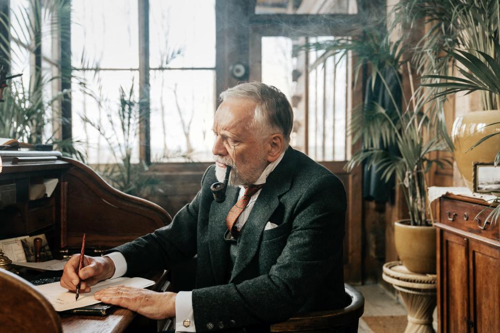 Andrzej Seweryn jako Joseph Conrad. (Fot. Jan Wierzejski, Łukasz Bąk)