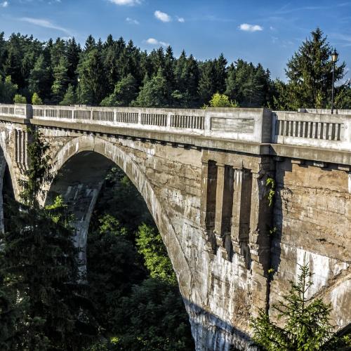 Mosty w Stańczykach otrzymały Złotą Pinezkę w województwie zachodnio-pomorskim (fot. iStock)