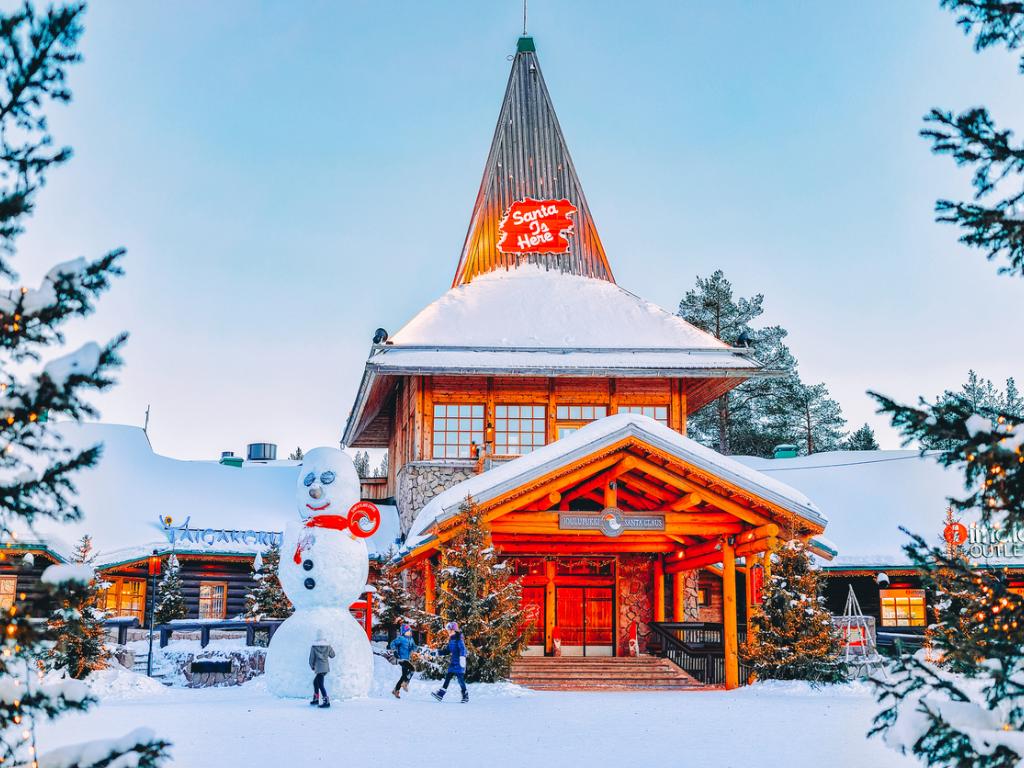 Wioska Świętego Mikołaja w Rovaniemi (Fot. iStock)
