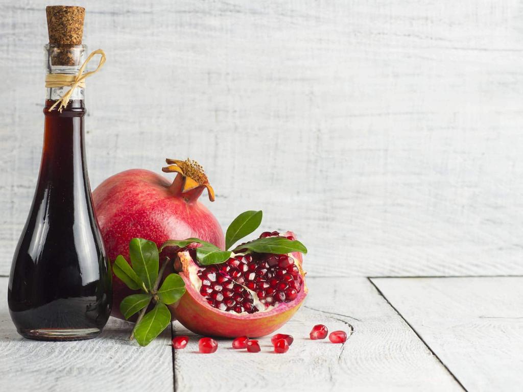 </a> Syropy owocowe to doskonały zastępnik dla cukru. Coraz więcej przepisów bazuje na tych nowych produktach (fot. iStock)