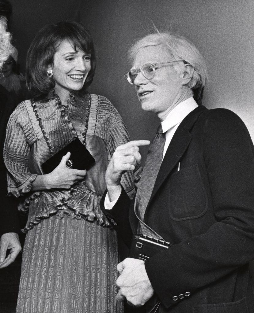 Lee Radziwiłł i Andy Warhol, 1975 r. (Fot. Ron Galella Collection via Getty Images)