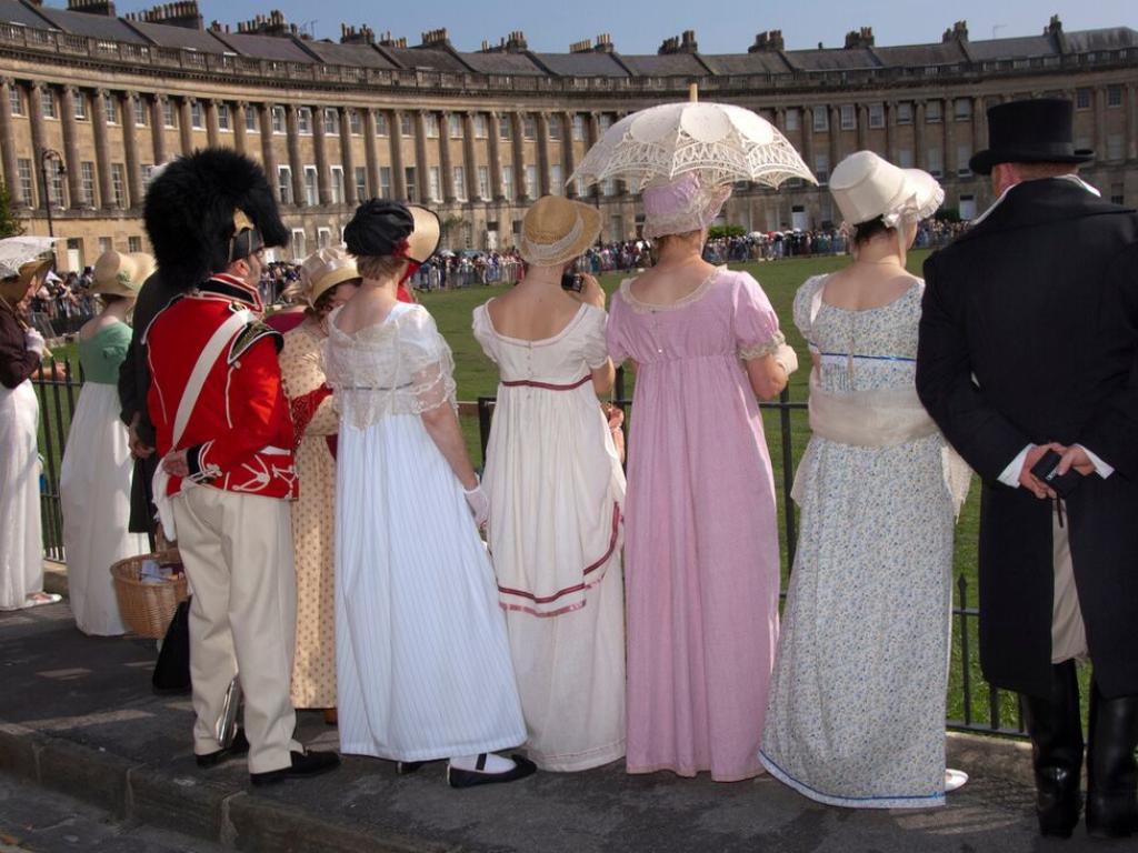 Filmy romantyczne na podstawie powieści Jane Austen odnosiły zawsze ogromne sukcesy. (Fot. iStock)