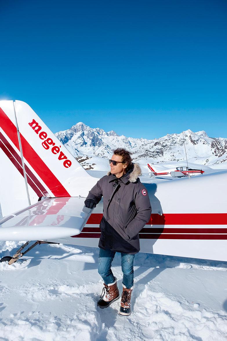</a> Piloci latający w aeroklubie w Megève mają specjalne uprawnienia pozwalające na start i lądowanie na śniegu. (fot. Anna Janowska)