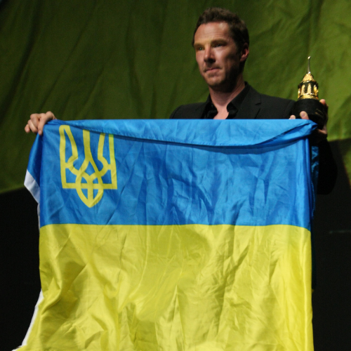 „Stańcie zjednoczeni z Ukrainą” – zaapelował Benedict Cumberbatch. (Fot. Imagespace/Zuma Press/Forum)
