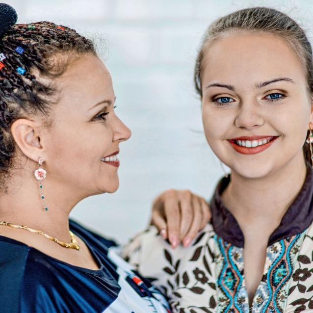 Olga Smile z córką  Weroniką. (Fot. archiwum domowe autorek) 
