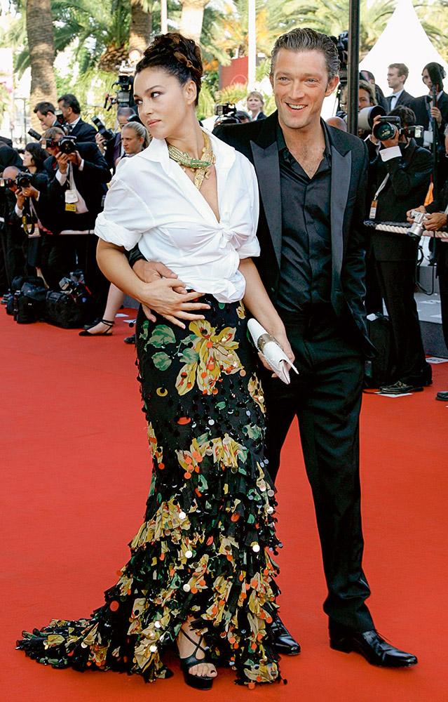 Podczas festiwalu w Cannes w 2006 roku aktorka była członkinią jury, na czerwonym dywanie z ówczesnym mężem Vincentem Casselem. (Fot. Getty Images)
